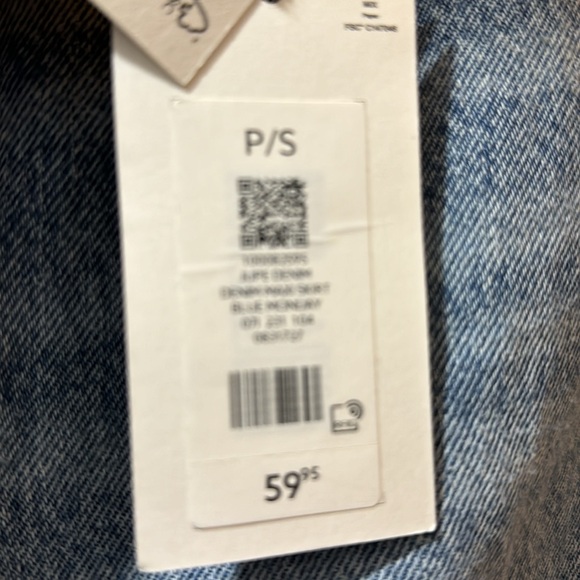 Dynamite denim skirt size S brand new! - Picture 4 of 4